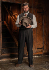 Hawthorne Cropped Waistcoat - Farriers Black Linen