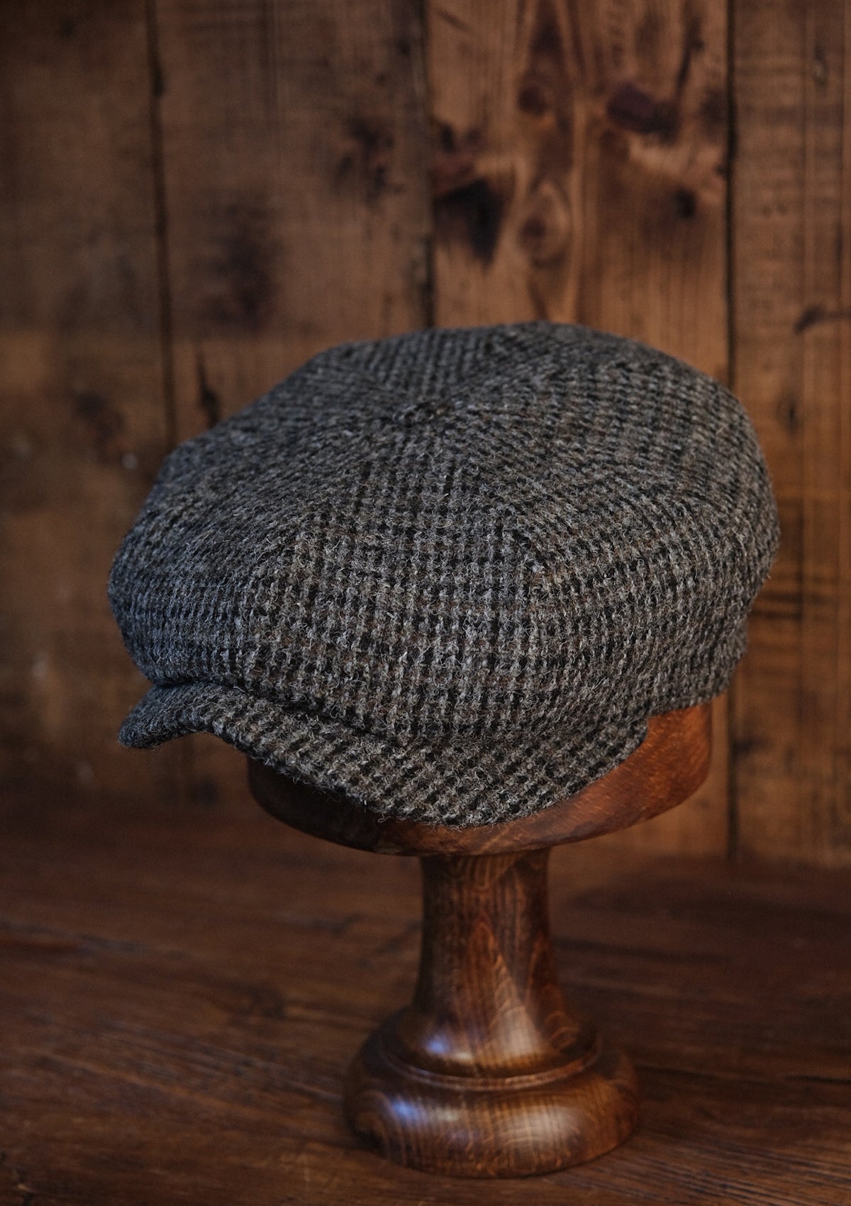 Ridgmount Baker Boy (Narrow Width) Grey Harris Tweed – Thomas