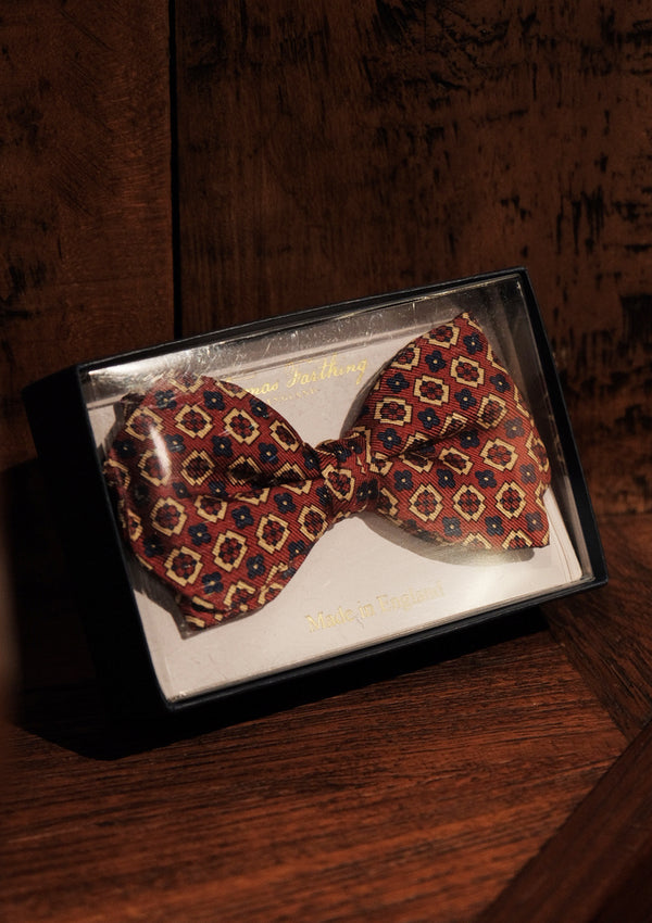 Silk Pre-Tie Bow Tie - Red Floral