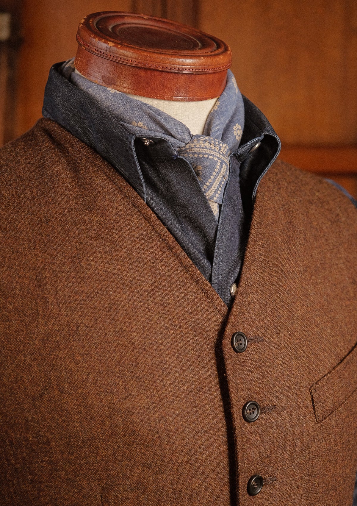 Hawthorne Cropped Waistcoat - Bison Brown – Thomas Farthing London