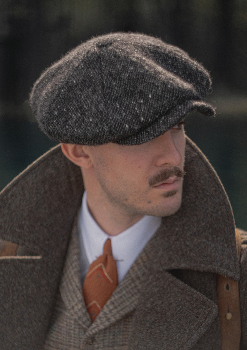 Stanton Baker Boy - (Wide-Width) Black Grain Donegal Tweed