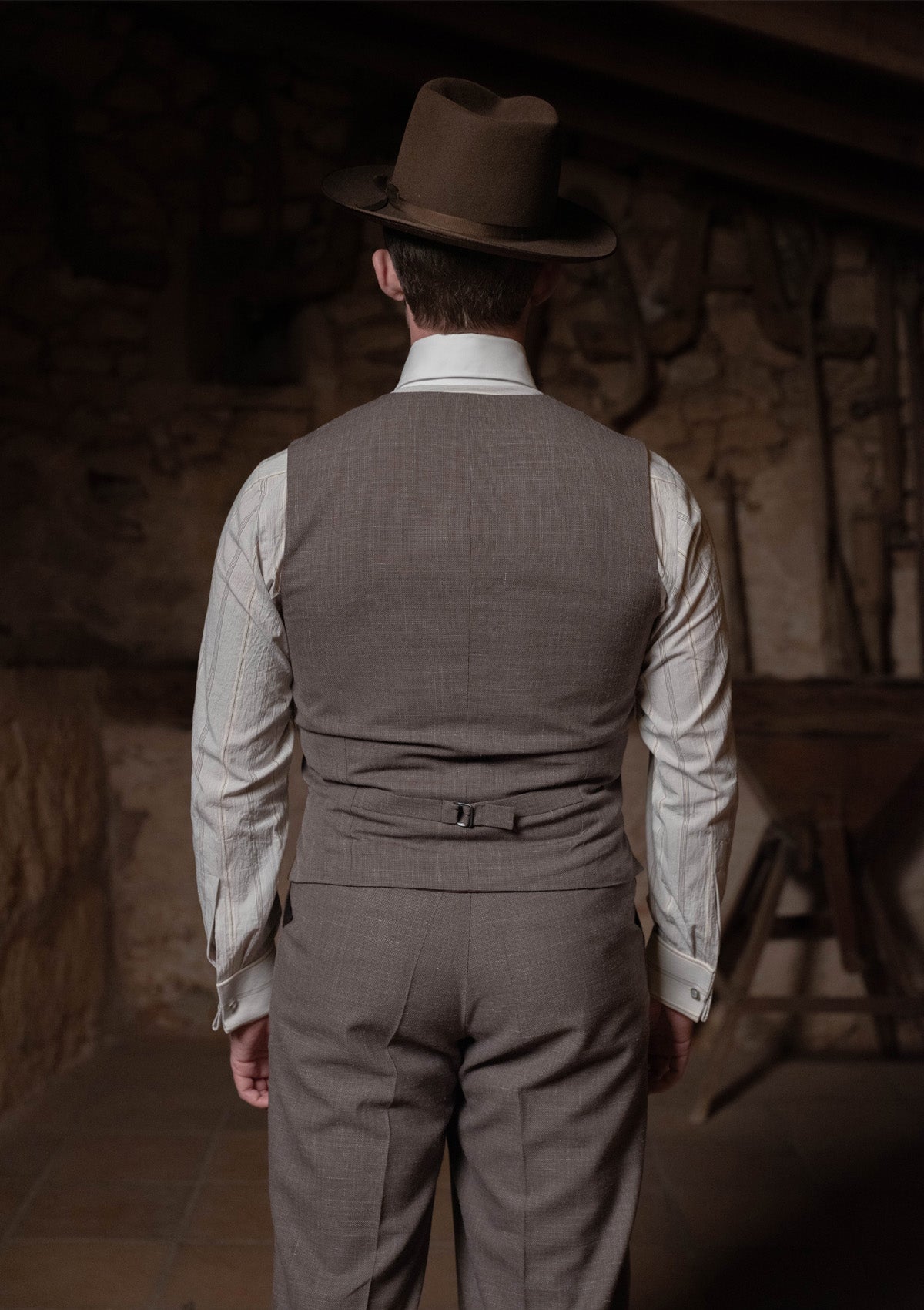Coleman Waistcoat - Cement Hopsack – Thomas Farthing London