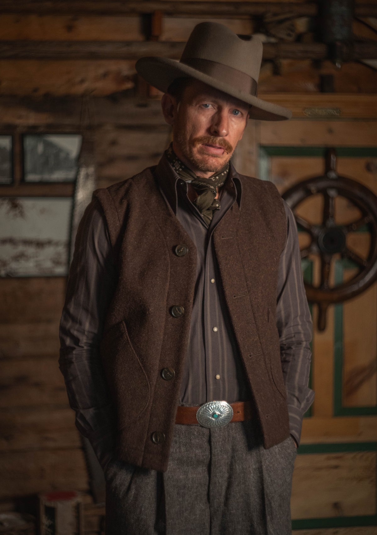 Ellison Pure Wool Gilet - Hickory Brown