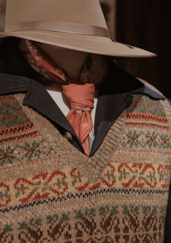 Lambert V-Neck Lambswool Fair Isle - Amber Pines