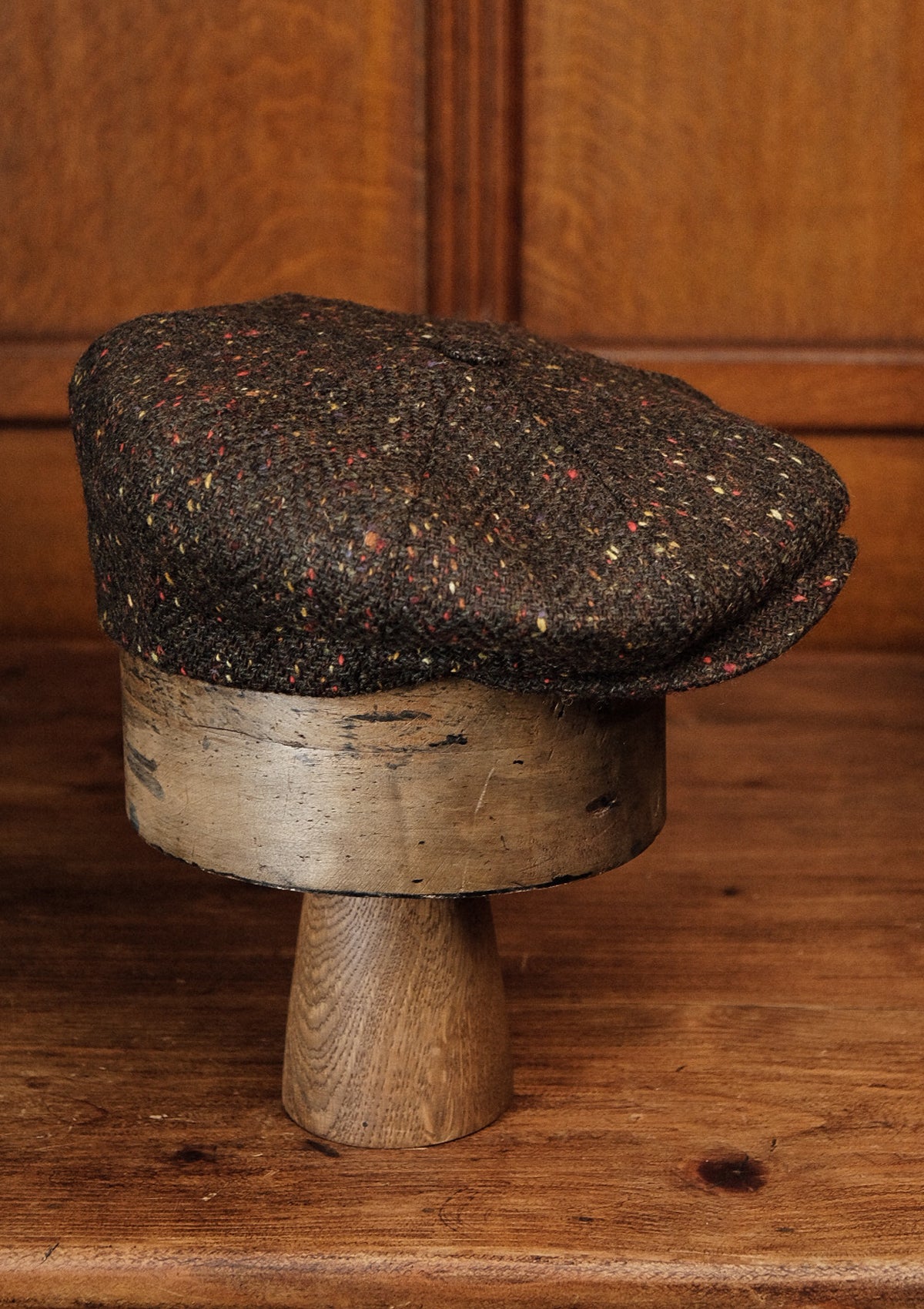 Stanton Baker Boy - (Wide-Width) Green w/ Red Fleck Tweed