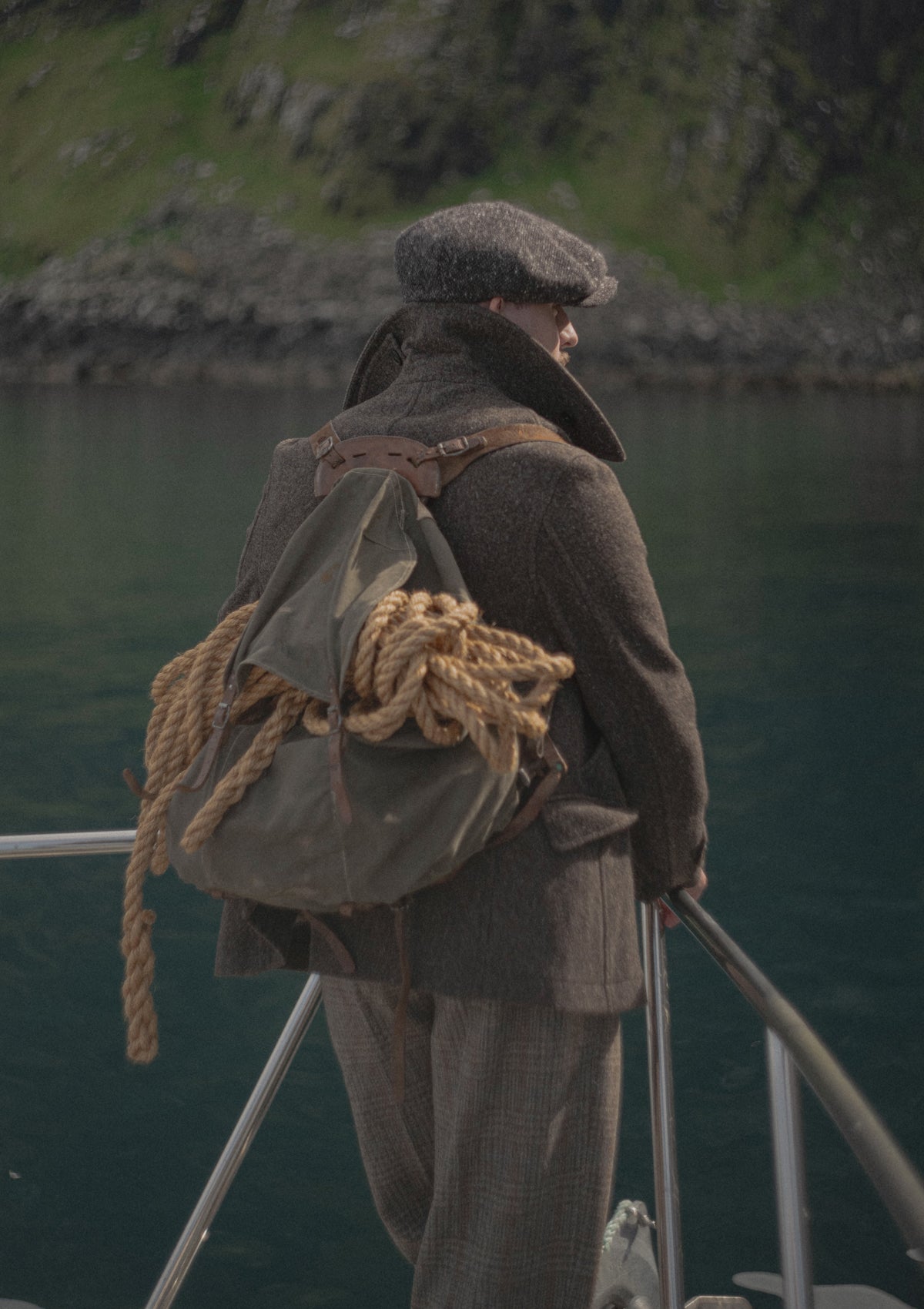 Storm-Collar Pure Wool Pea Coat - Ashmore Flint – Thomas Farthing
