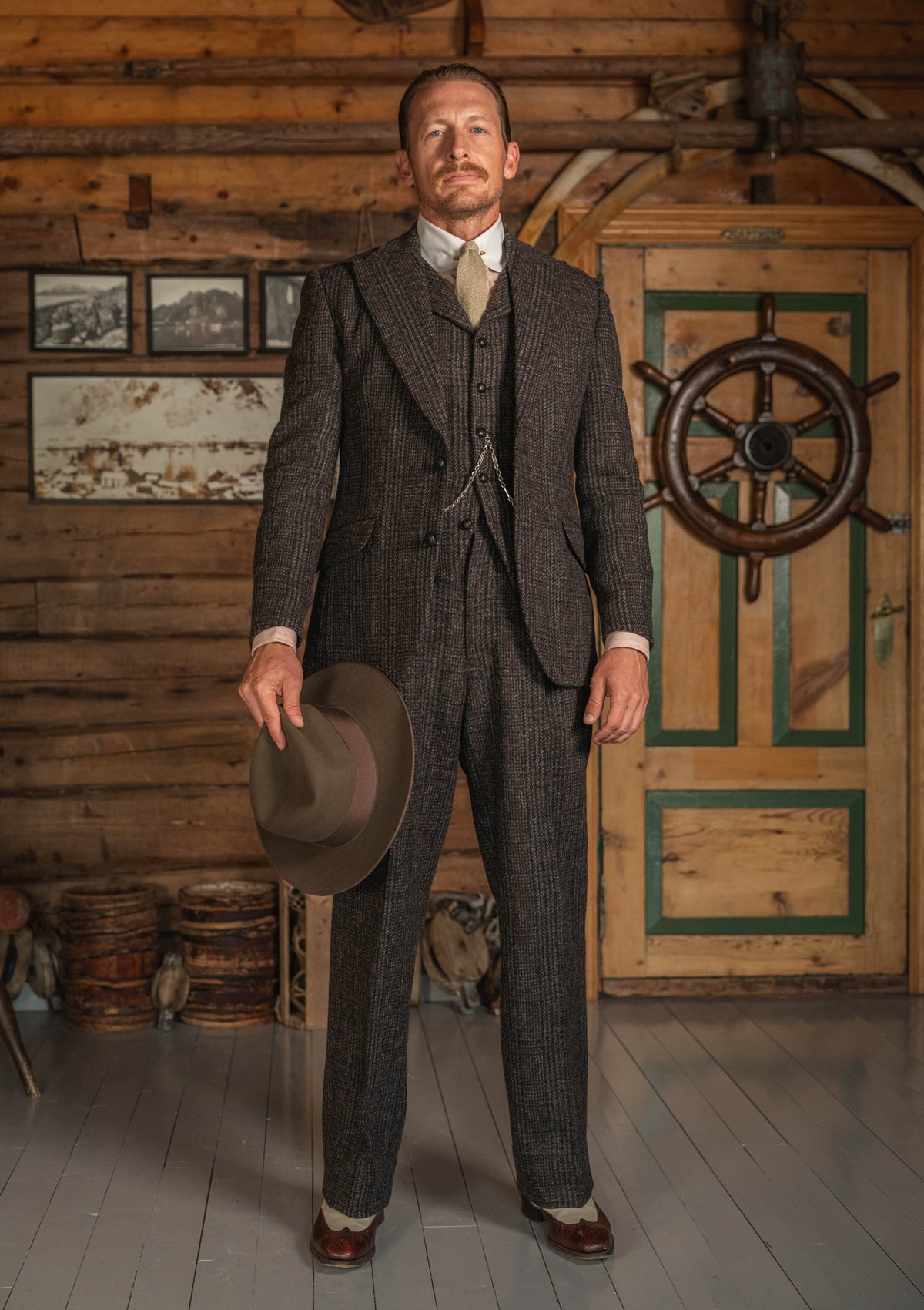 Brockman Harris Tweed Jacket - Dark Cedar