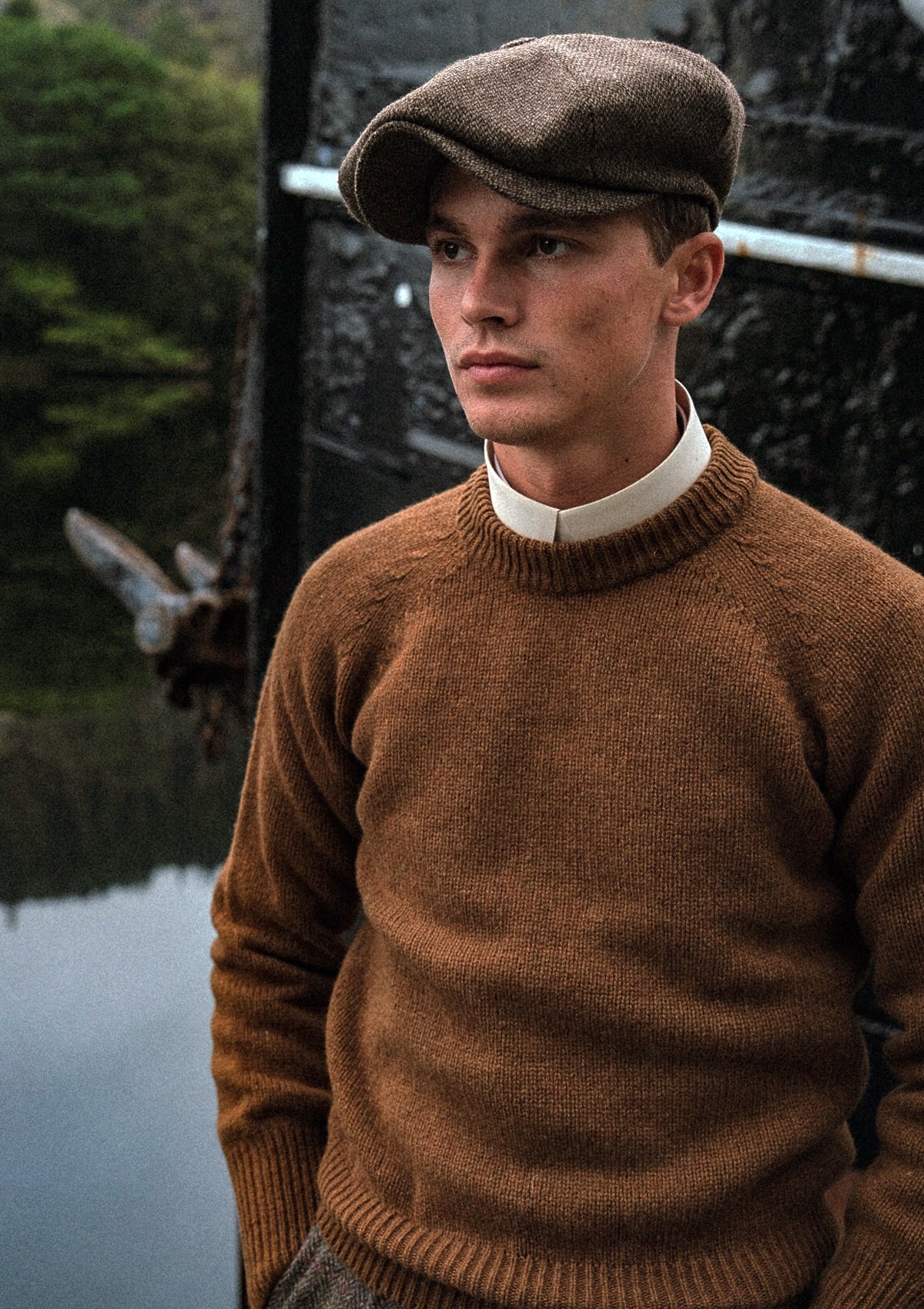 Mawson Lambswool Sweater - Pecan