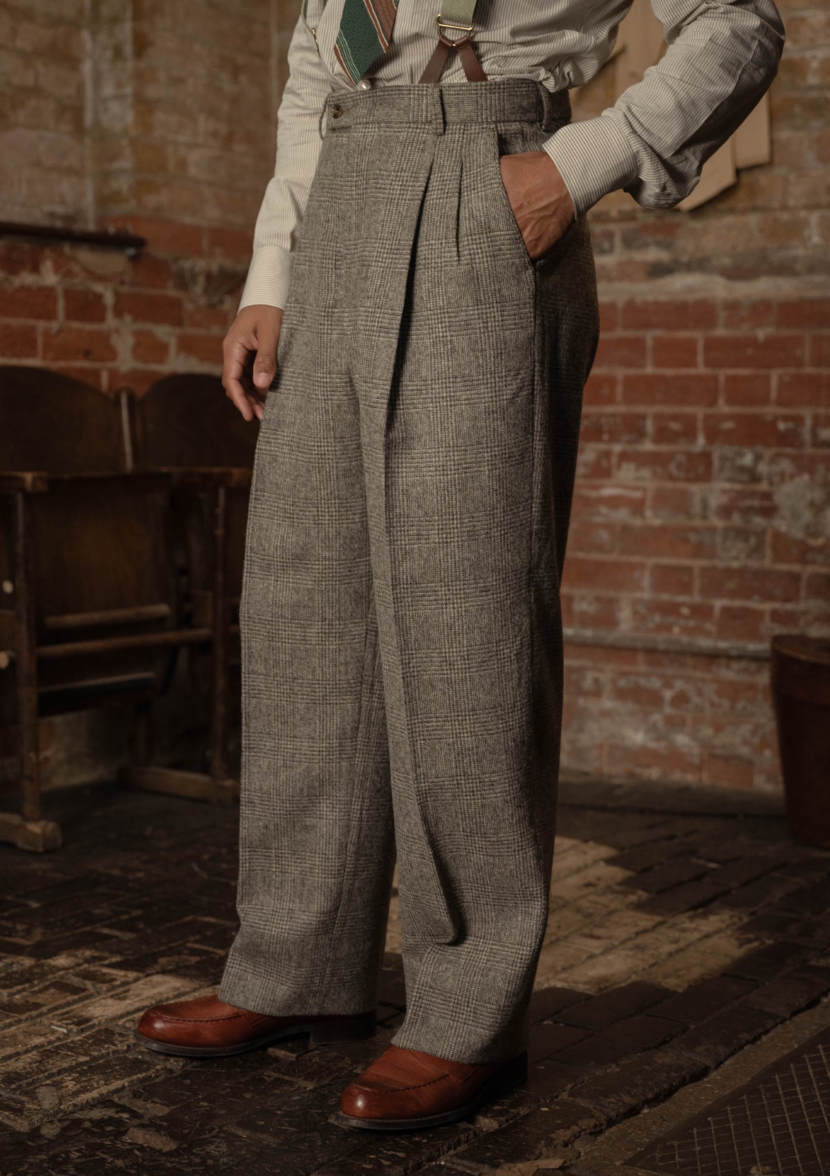 Munro Clark Trouser - Grey Prince of Wales
