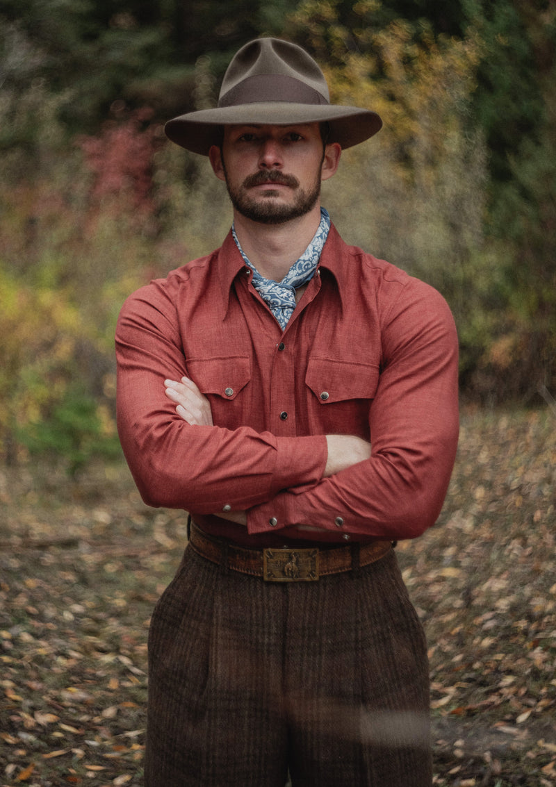 Early Western Shirt - Rust Red Lightweight Linen – Thomas Farthing London