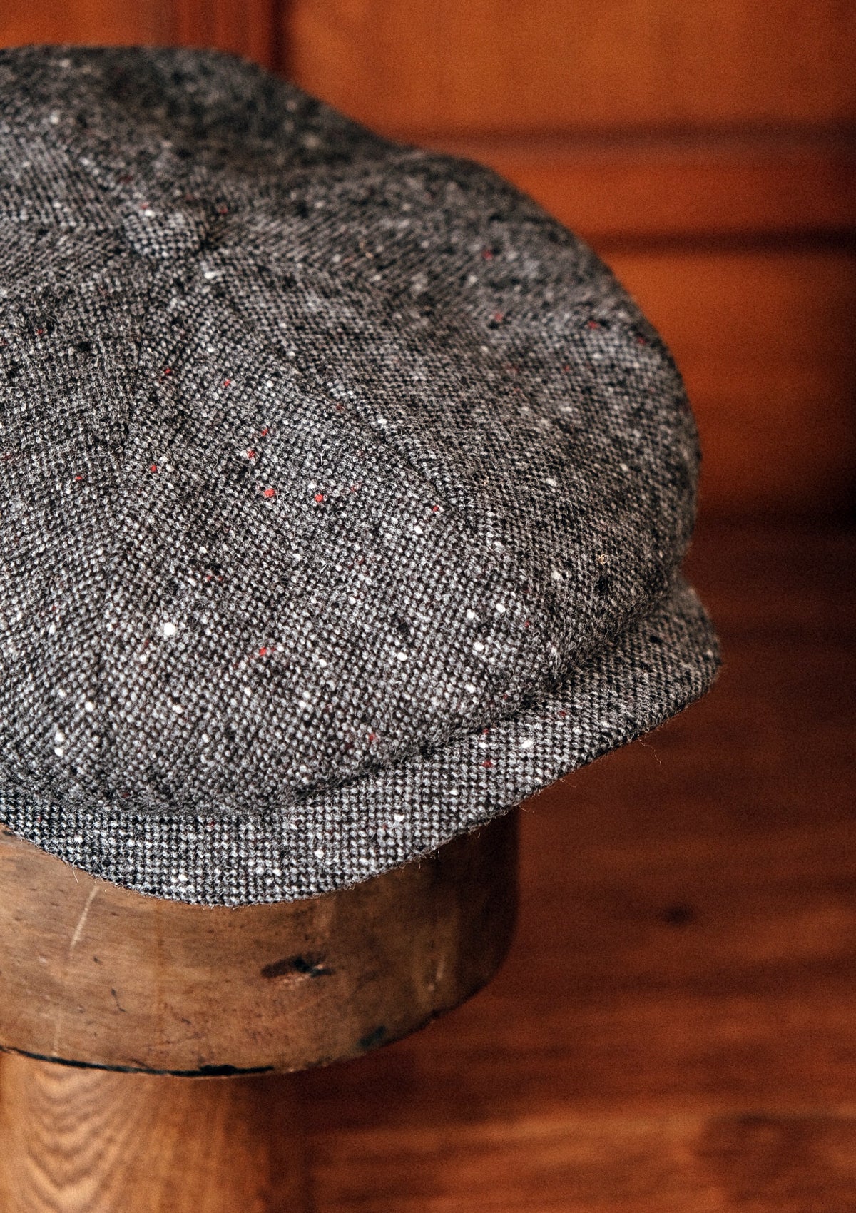 Ridgmount Baker Boy - (Narrow-Width) Grey Donegal Tweed