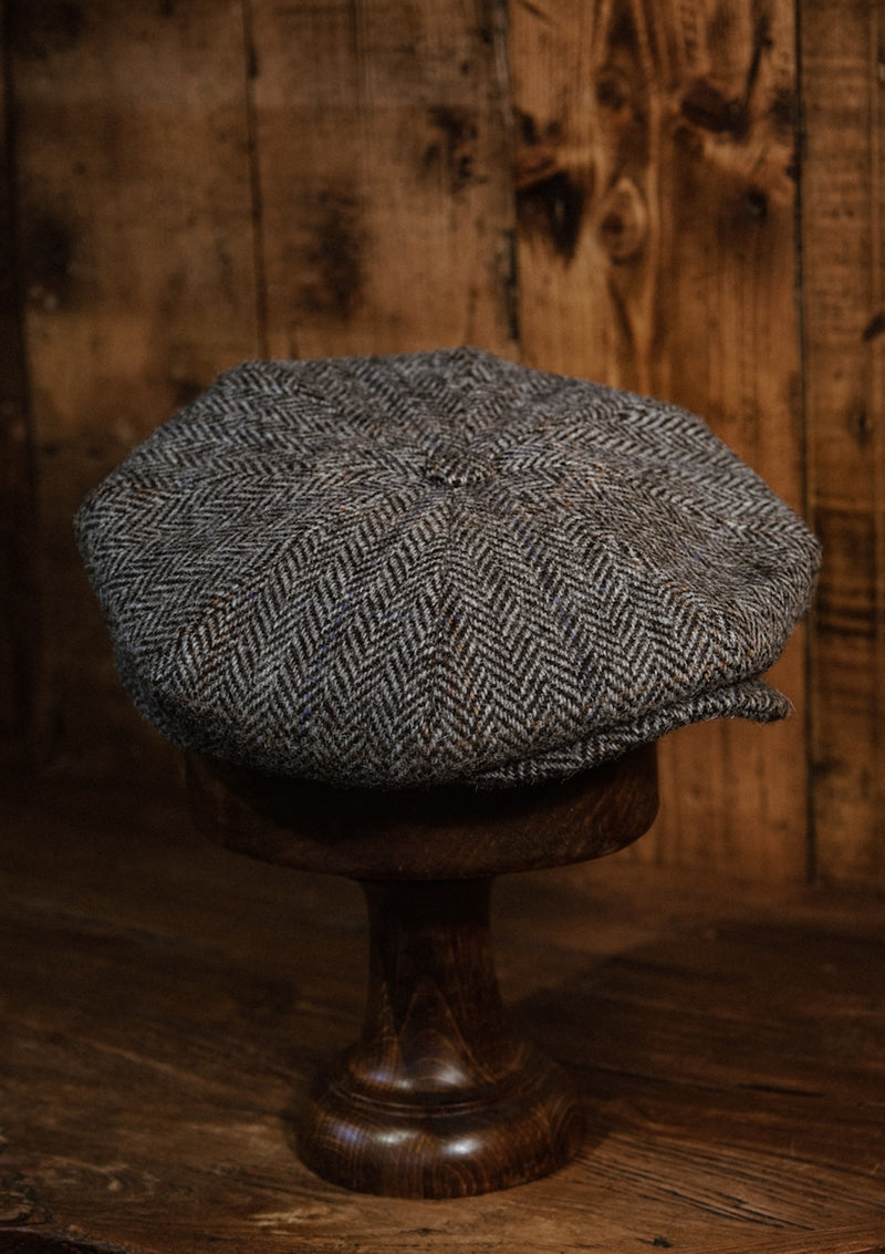 Stanton Baker Boy - (Wide-Width) Grey Herringbone Harris Tweed