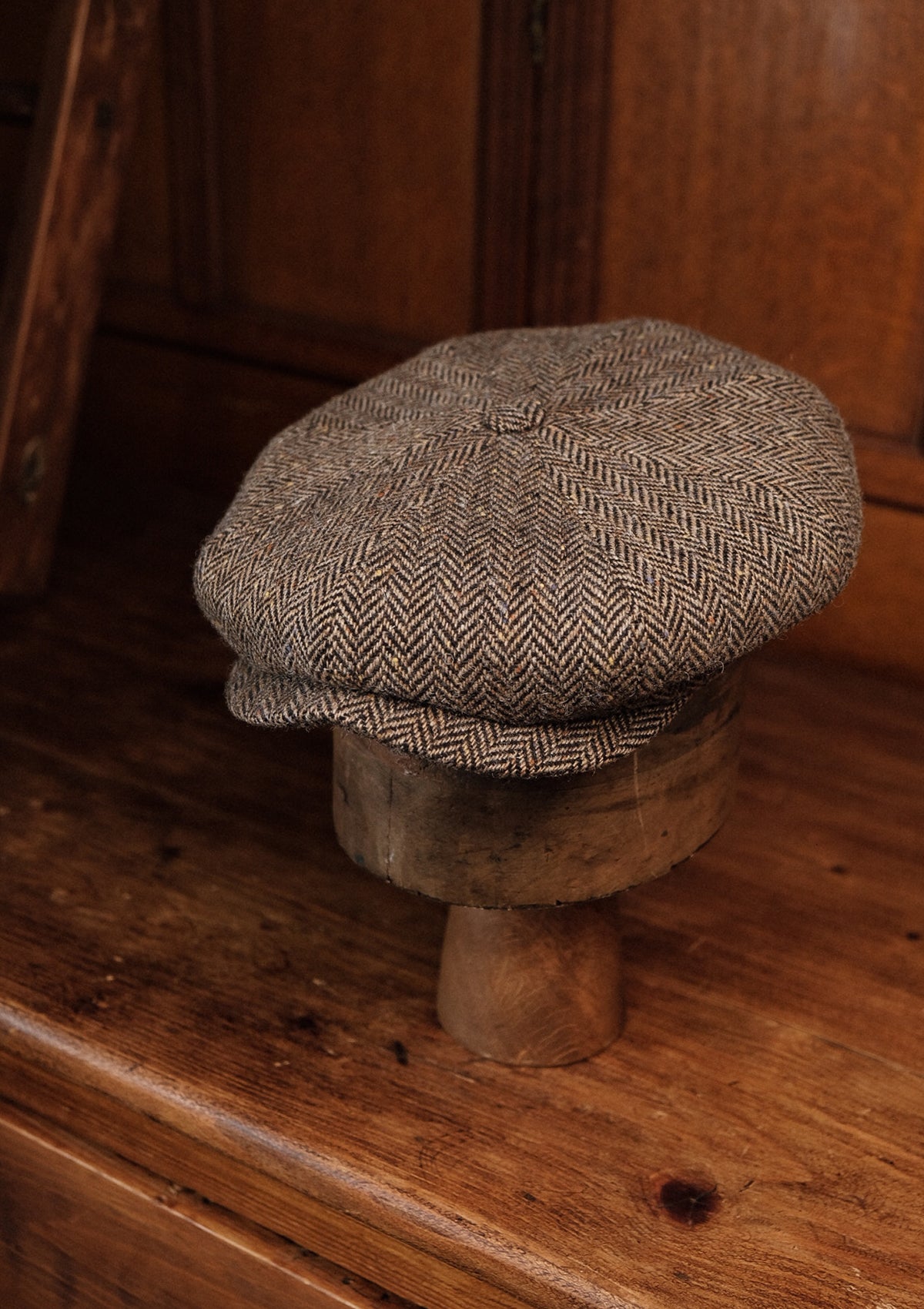 Stanton Baker Boy - (Wide-Width) Tobacco Herringbone Donegal Tweed