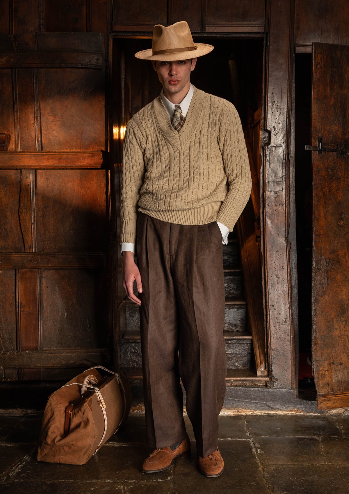 Cable Knit V-Neck Sweater - Biscuit – Thomas Farthing London