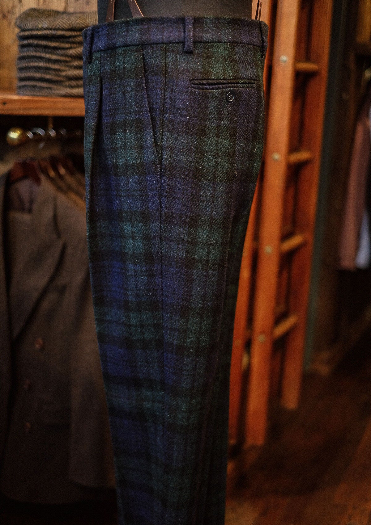 Edison Harris Tweed Trousers - Blackwatch – Thomas Farthing London