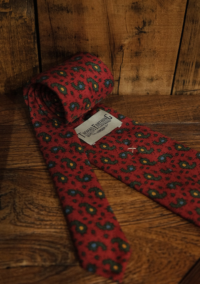 Red Paisley - Wool Tie