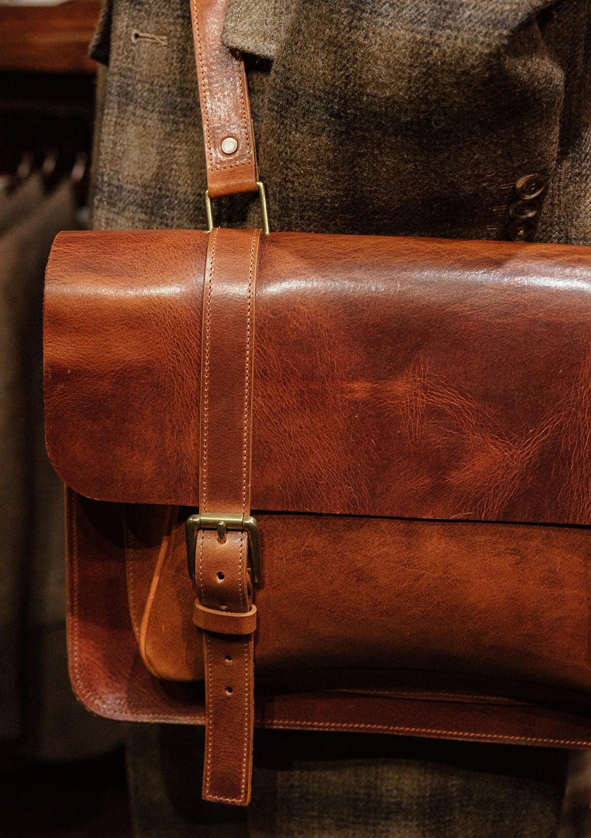 Luxury Saddle Leather Satchel Tan Thomas Farthing London
